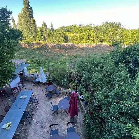 Au Bout Du Pre Gasthuis